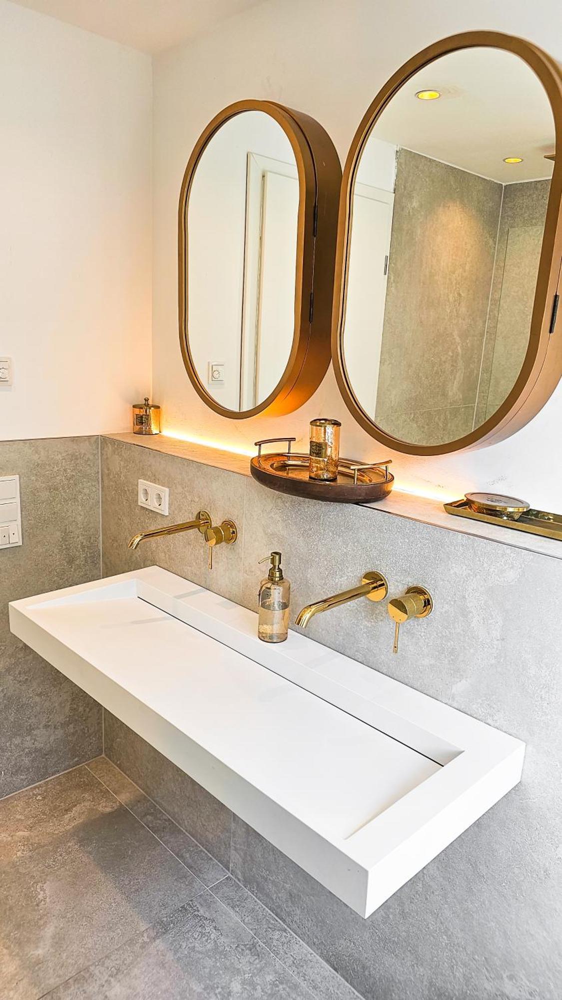 Luxus Neubau 65m2 - L * München